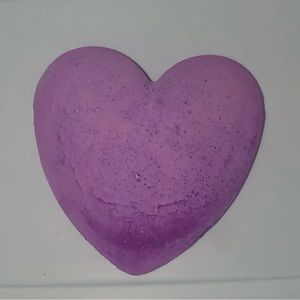 ASMR Heart chalk reform (crushing)